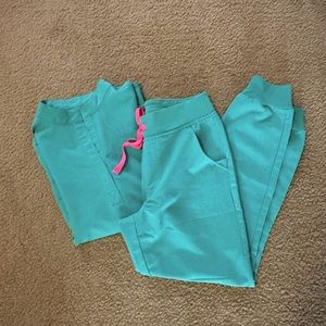 Figs Rafaela and Zamora Jogger Surgical Green Scrub Set